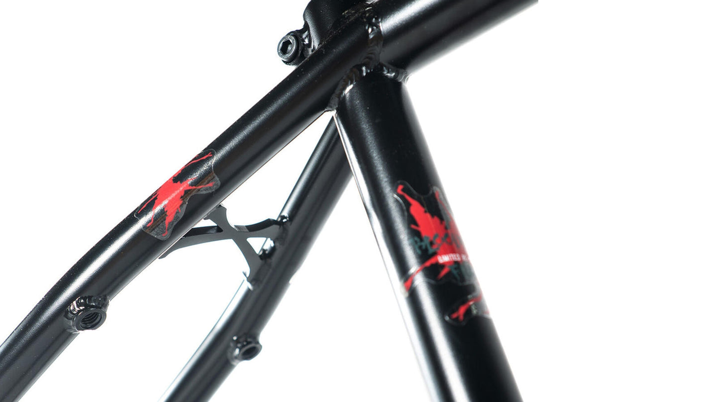 Colony Bloody Oath 20th Anniversary Build Kit *Limited Edition*