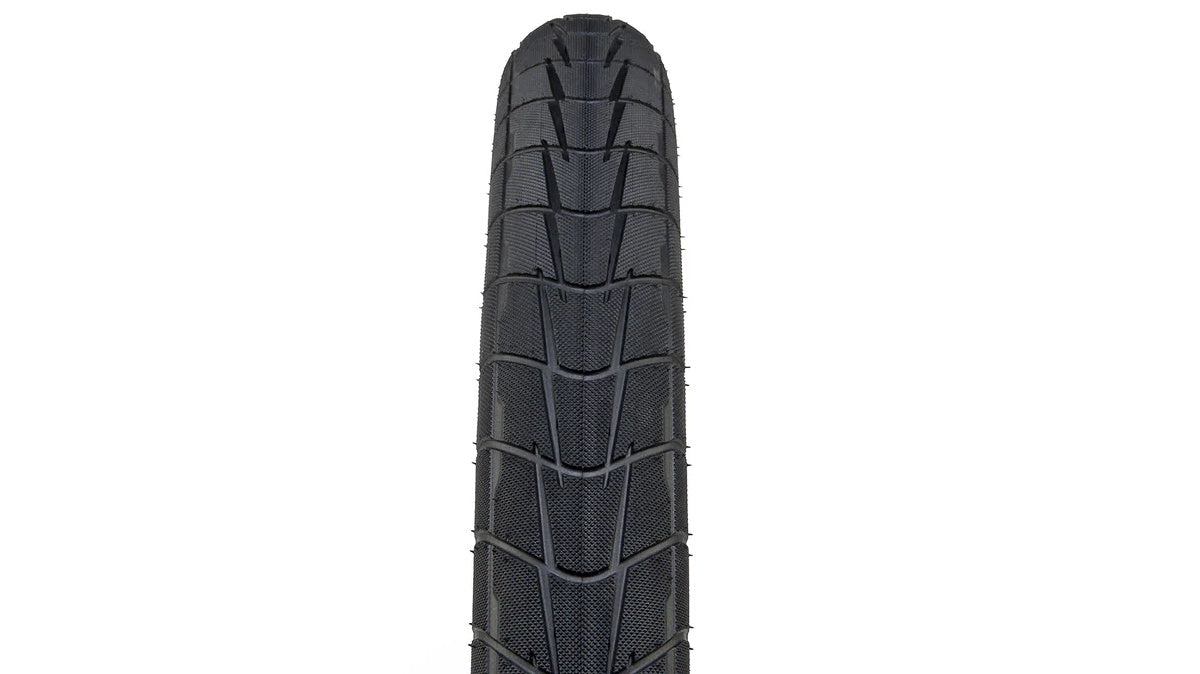 Eclat Predator Tire