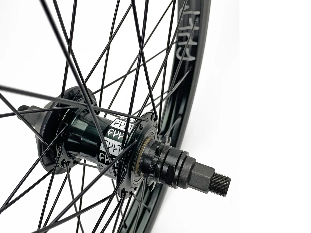 Roue Cult FreeCoaster V2 RHD/LHD 