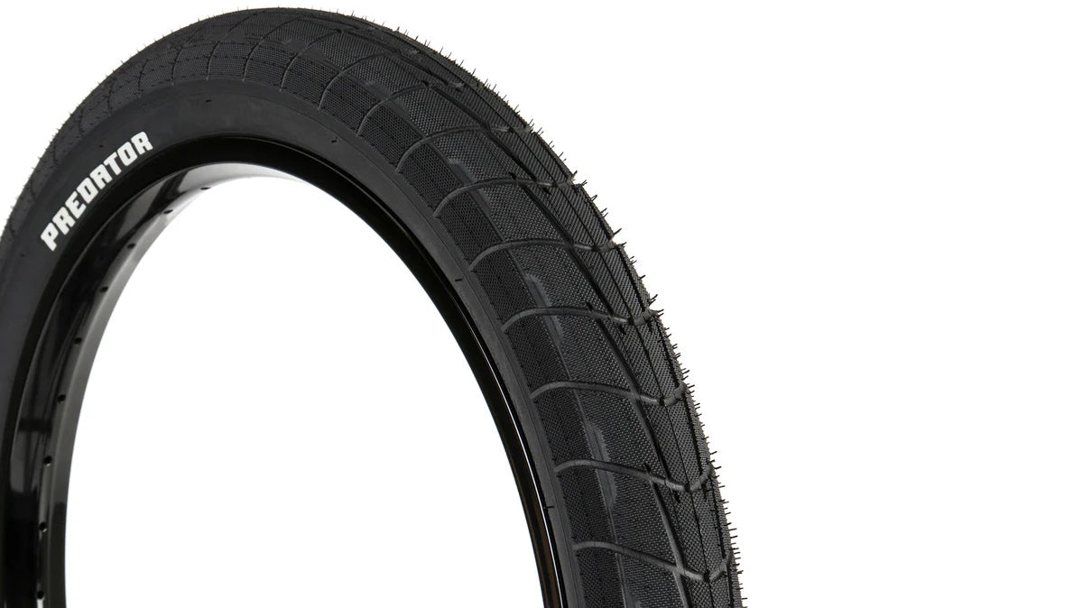 Eclat Predator Tire