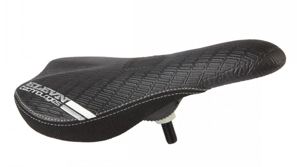 Asiento en relieve Elevn Pivotal Racing 