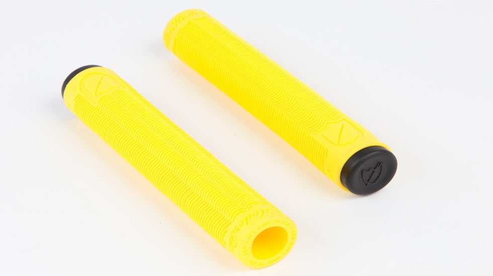 S&M Hoder Grips – Level7Bikes